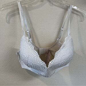 Victoria’s Secret Logo & Lace Lined Underwire Bra 36D White